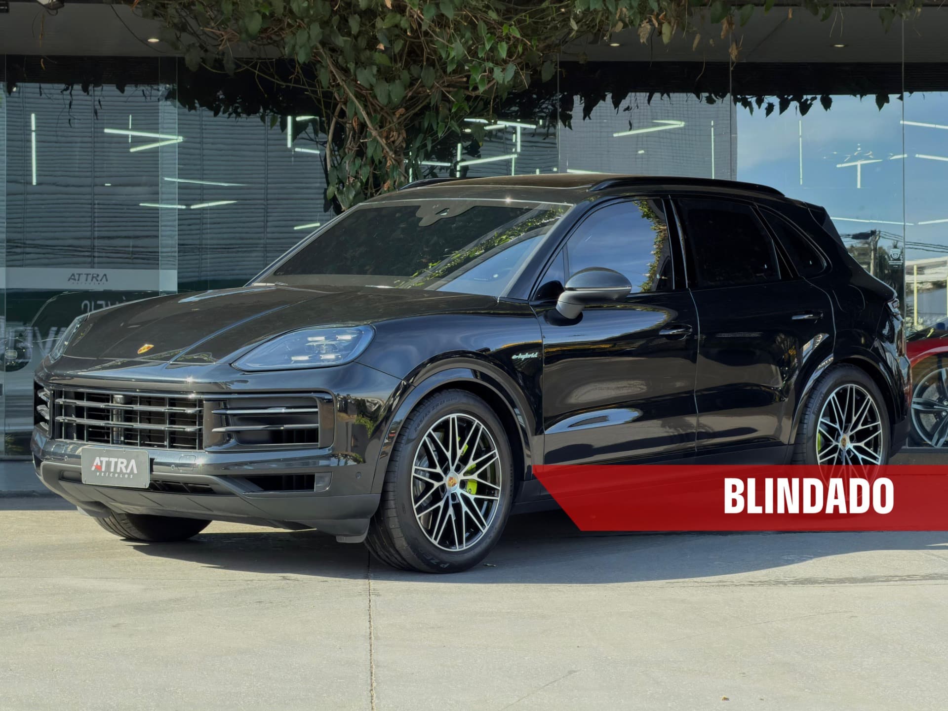 Porsche Cayenne S 2024: A Definição de Performance e Exclusividade