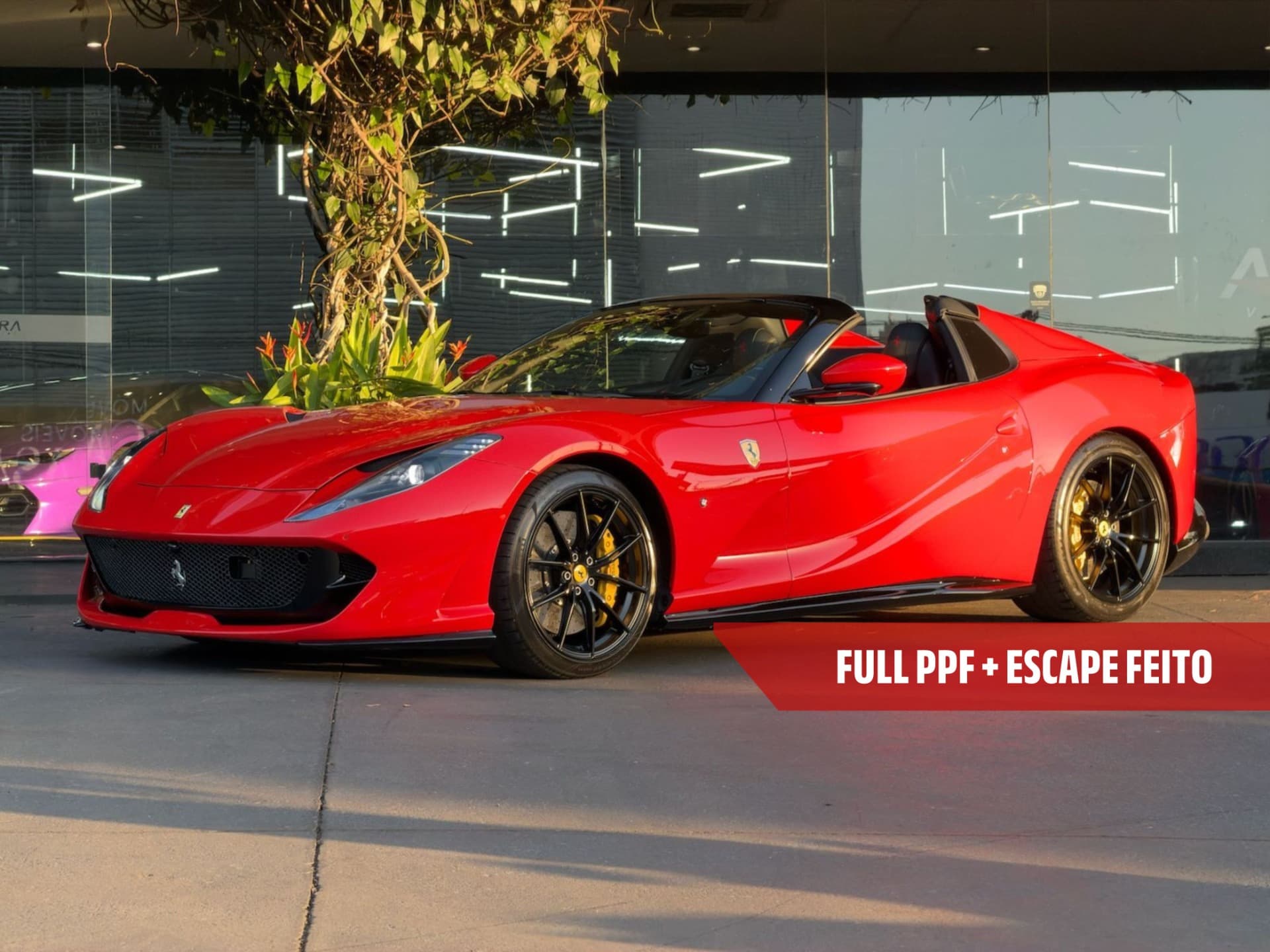 Ferrari na Attra Veículos