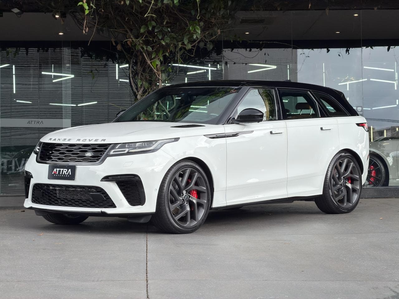 Land Rover na Attra Veículos